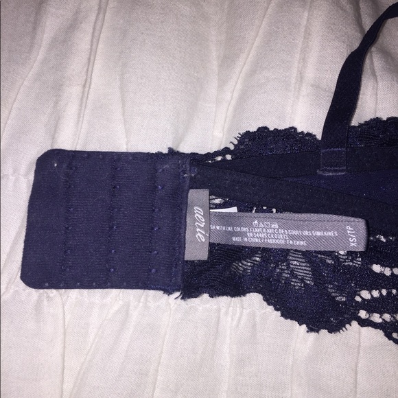 🚫TRADED🚫Lace Bralette - Picture 4 of 5